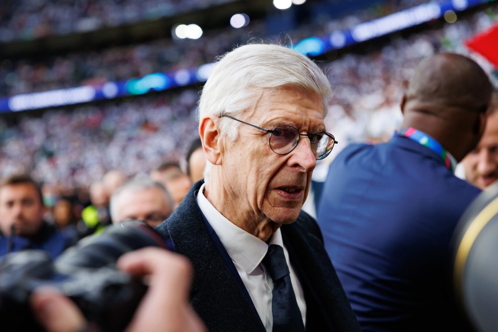 ФИФА ќе го тестира правилото за офсајд на Арсен Венгер