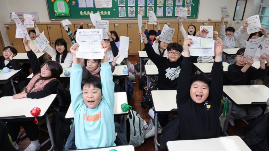 Бусан дава 160.000 евра за родено дете и 28.000 евра а венчавка