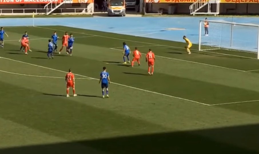 Гол на колото: Манојлов ја „скина“ мрежата на Шкупи! (ВИДЕО)