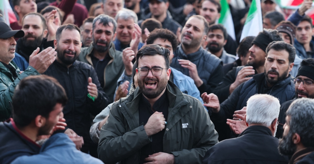 Славење и тага по смртта на иранскиот врховен лидер