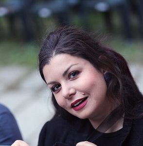 Денес роденден прославува нашата позната новинарка, активистка и хуманистка – Ана Јовковска