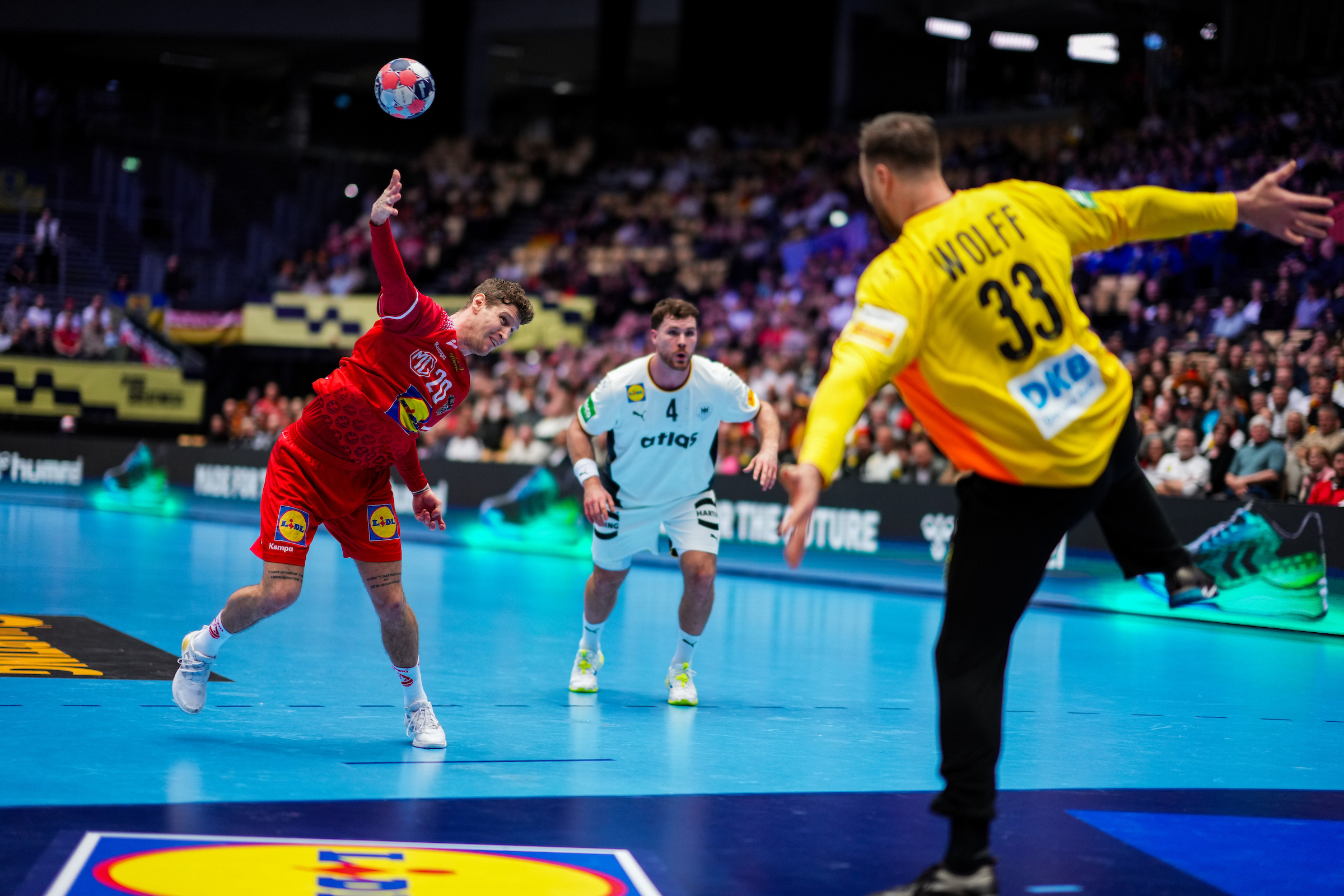 „Мечот со Македонија не го гледаме како пријателски – сакаме победа по секоја цена!“