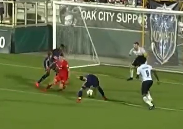 Ненадминлив карамбол