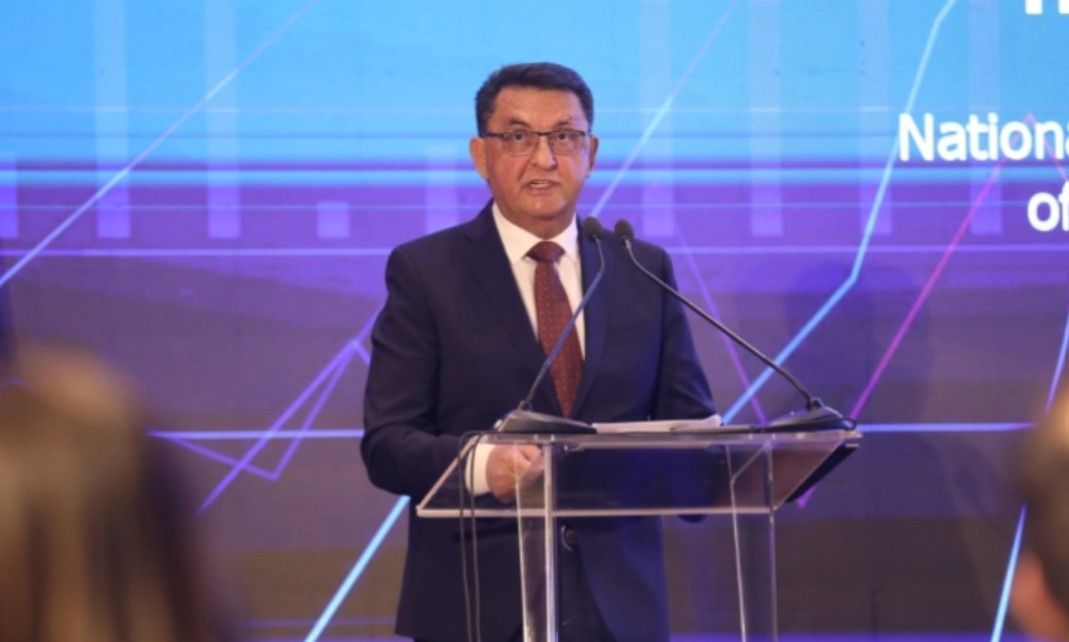 „Се до изборот на нови вицегувернери, постојните ги имаат сите овластувања“: Славески не поднесува оставка и не ги открива идните вицегувернери