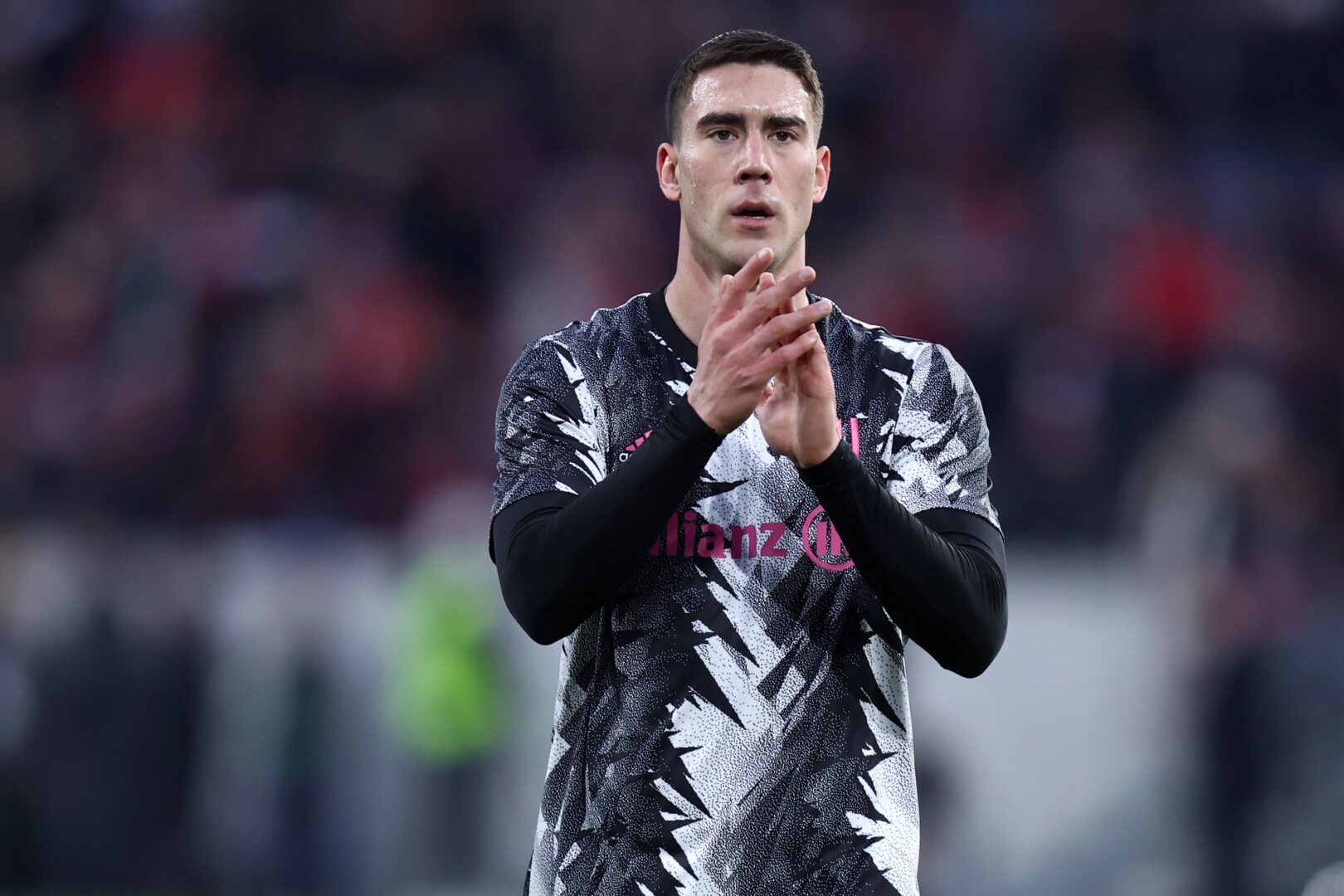 Последна понуда од Јувентус за Влаховиќ – Помала плата и краткорочен договор