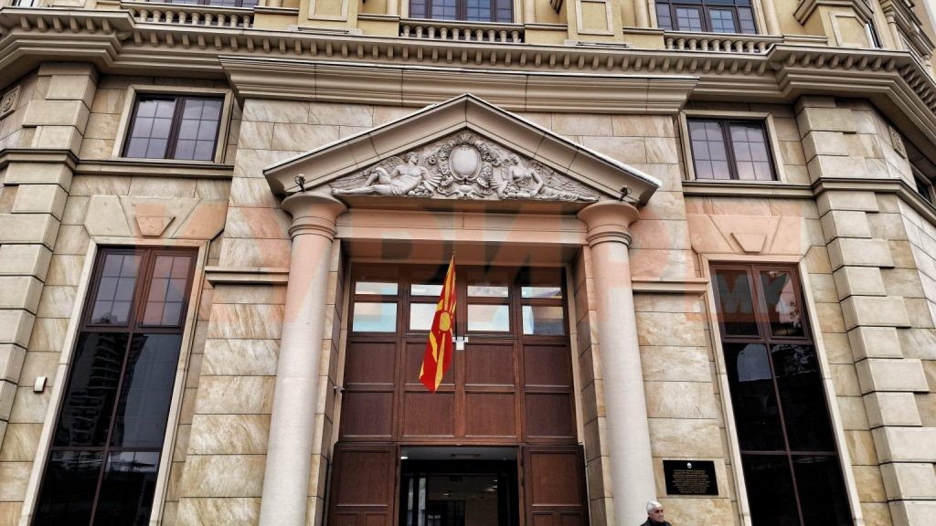 Министерство за енергетика: Државните нафтени резерви се стабилни и ги има доволно