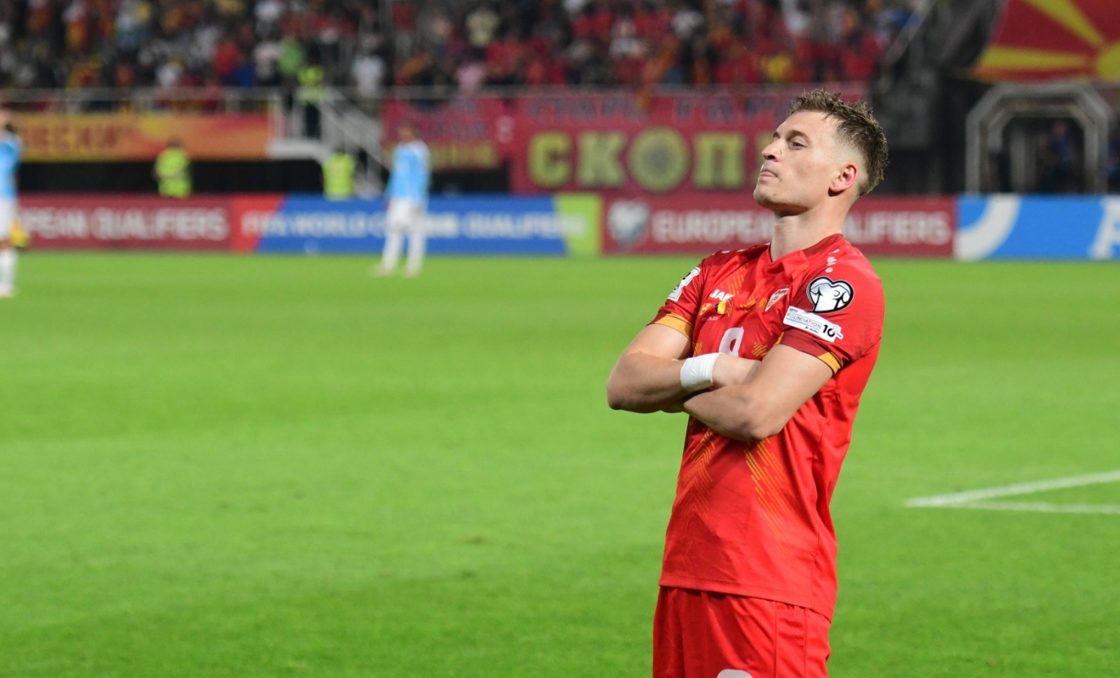 Алиоски со порака до соиграчите: Срцето ми се кине, би дал сè за да се борам покрај вас!