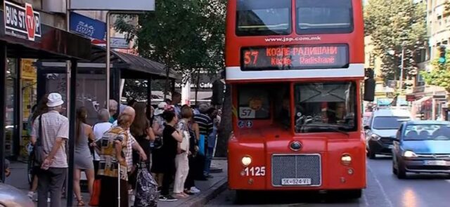 Нападнат возач на ЈСП во Чаир