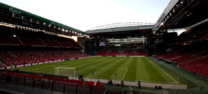 „На ‘Паркен’ секогаш владее пеколна атмосфера, но Македонија игра подобро на гости против силни селекции“ (ВИДЕО)