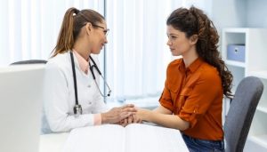 Дали имате 40+ години? Доктор открил 5 знаци за кои треба да посетите лекар