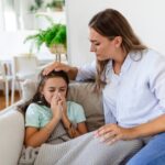 Риновирусот предизвикува обична настинка, но еве кога станува опасен