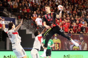 Вулканот „Јане Сандански“ еруптираше, Вардар обезбеди 1/8 финале во Лигата на Европа (ФОТОГАЛЕРИЈА)