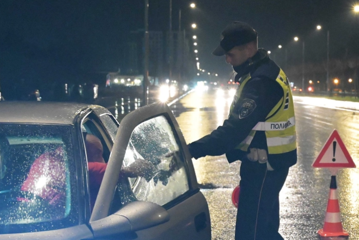 Осум од 11 возачи лишени од слобода за безобѕирно управување возило, управувале возило без возачка дозвола