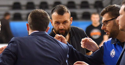 Еден од најдобрите македонски тренери ќе ги подготвува одбојкарите