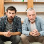 Генерациски јаз во родителството: Зошто бумерите ги осудуваат родителите милениумци