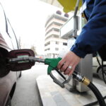 Владата со мерки против поскапувањата: ДДВ на горивата се намалува
