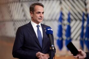 Мицотакис: Грција ќе ги ограничи маржите на горивото и производите од супермаркетите