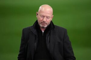 Ширер: VAR технологијата го уништи уживањето на стадионите