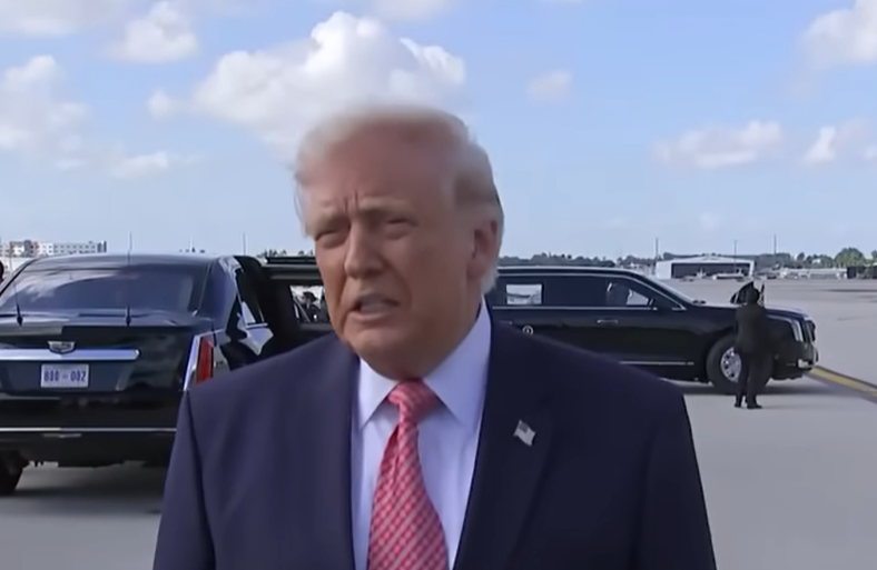 Трамп го нарече НАТО „тигар од хартија“