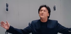 (ВИДЕО) Чола објави нова песна: „Не давај да остарам сам“ дојде денес – Успешно враќање на корените