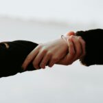 Емотивниот столб на семејството: 11 знаци дека вие сте сидрото што ги држи сите на број