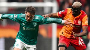 Голем проблем за Галата – Осимен мораше „под нож“