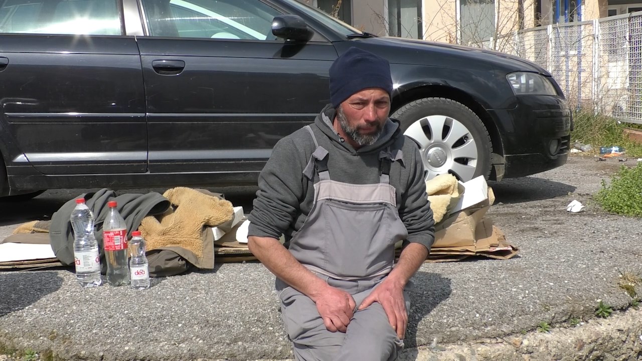 Сопруг на исчезната жена штрајкува со глад