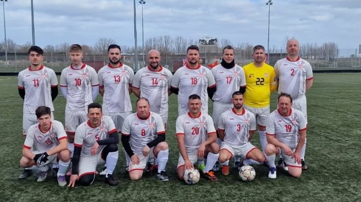 Навивачите од Македонија и Данска одиграа пријателски меч – паднаа дури 12 голови!