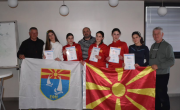 Младите едриличарки од „Акватика Јахтинг“ и „Снегар“ лиценцирани тренери во класата Оптимист