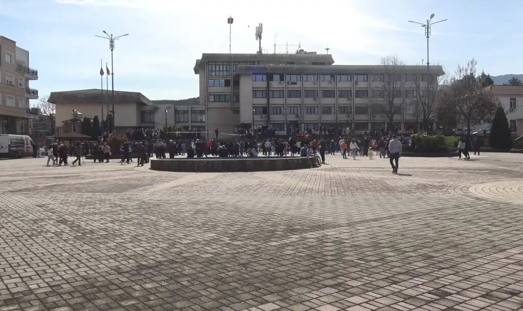 Најстудено во Берово, најтопло во Виница, утринските температури од -5 до 3