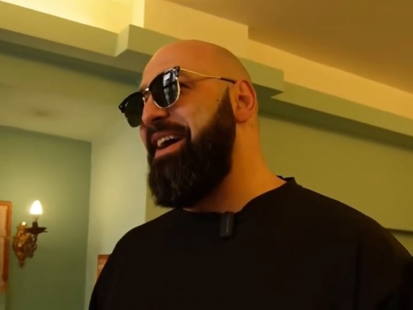 Срцето на Антиќ чука за три евролигаши