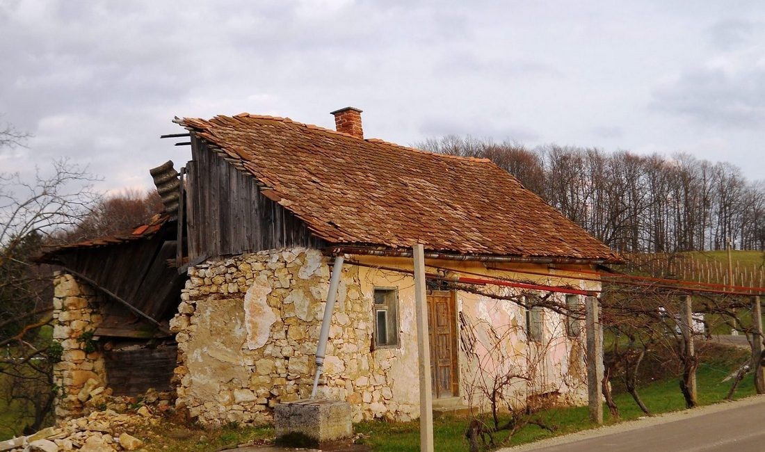 Куќи за 13 центи: Семејства од Украина, Чиле и Мексико се преселија во Подравина