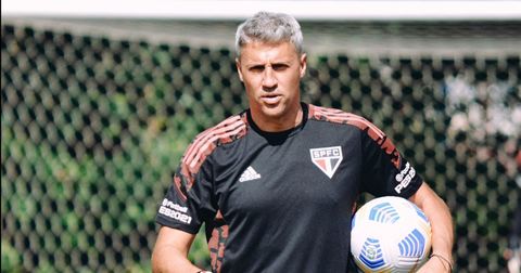 Легендарниот Креспо повеќе не е тренер на бразилскиот бренд