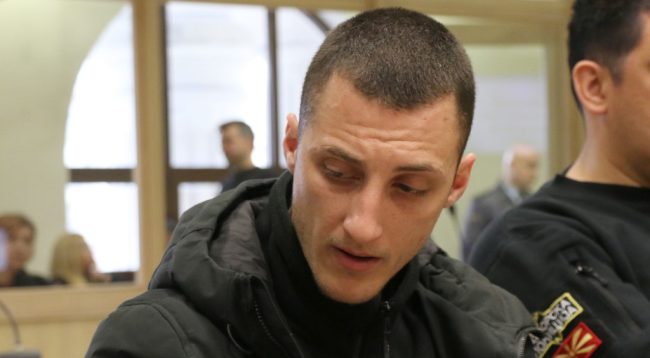 ОТКАКО СЕ СМЕЕШЕ НА ОБВИНЕНИЕТО, СТОЈАНЧЕ ЈОВАНОВСКИ ПЛАЧЕЈЌИ СЕ ИЗЈАСНИ ЗА ВИНОВЕН ЗА СЕМЕЈНО НАСИЛСТВО И ТЕЛЕСНИ ПОВРЕДИ, ПА СЕ ПРЕМИСЛИ