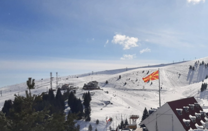 Најстудено изутринава на Попова Шапка минус седум степени, најтопло во Гевгелија седум степени