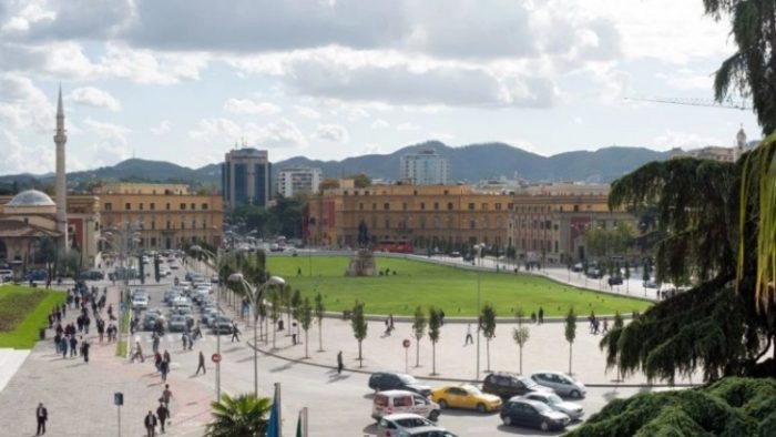 Албанските иселеници лани испратиле дома рекордни 1,12  милијарди евра најмногу преку Италија, Грција, Германија и Британија