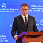 Македонија има апсолутно доволно гориво и не размислува да ја ограничи продажбата, вели Мицкоски