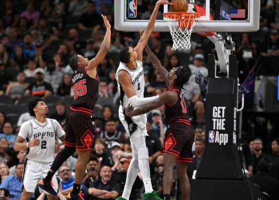 (Видео) Жестоко е во МВП трката, 40+ поени за Вемби и Шеј