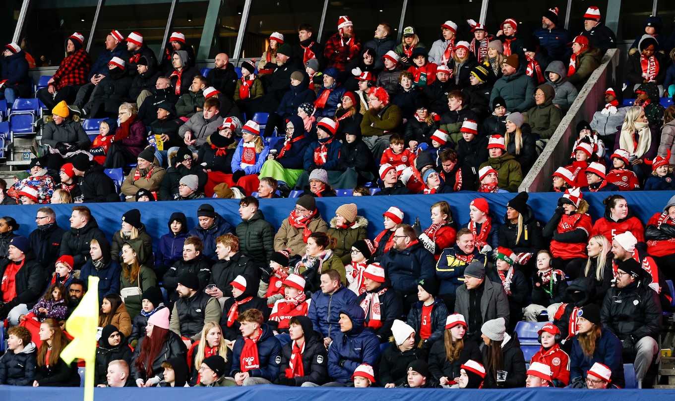 Нема веќе билети: Данска ќе ја пречека Македонија пред полни трибини!