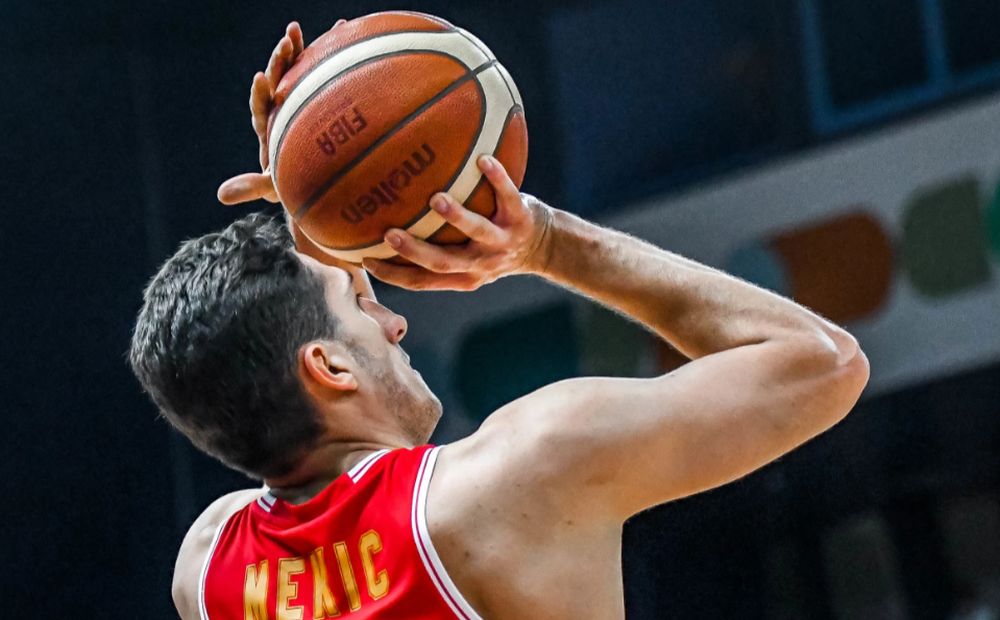 Мекиќ: Реално, не припаѓаме во ова друштво!