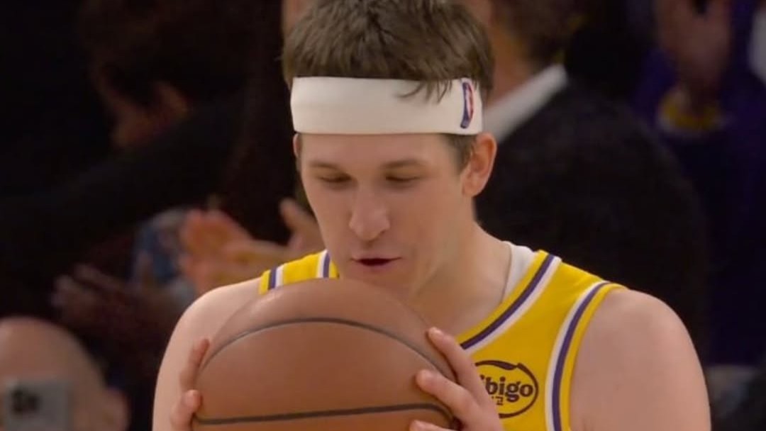 НБА ја призна грешката: Судиите жестоко го оштетија Денвер во Лос Анџелес (ВИДЕО)