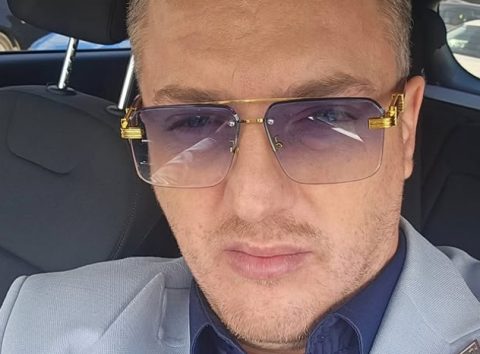 Само еден збор и скршено срце: Спасен Силјаноски се огласи за прв пат по погребот на неговиот татко