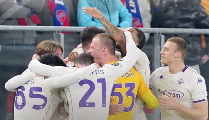 Фиорентина ја освои Полска и обезбеди четвртфинале во Конференциската лига (ВИДЕО)