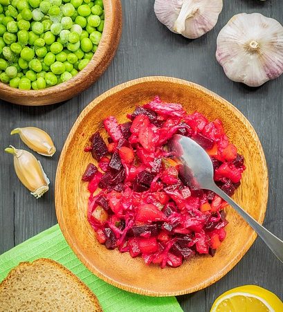 Како ЦВЕКЛОТО и ЛУКОТ го НАМАЛУВААТ крвниот ПРИТИСОК?