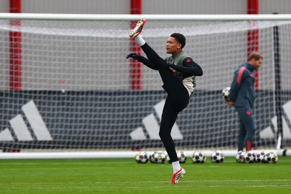 Во Минхен се молат дуелот со Аталанта да заврши до 23 часот – за да не останат без голман!