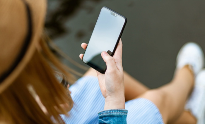 Месечно на мобилен 105 повика и 3,8 часа разговор