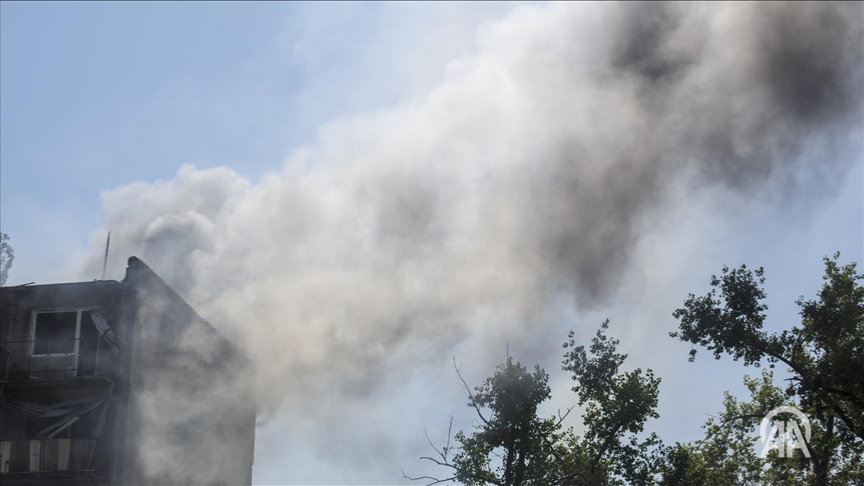 РУСКИ НАПАД НА КРАМАТОРСК: Тројца загинати, меѓу кои и 13-годишно момче