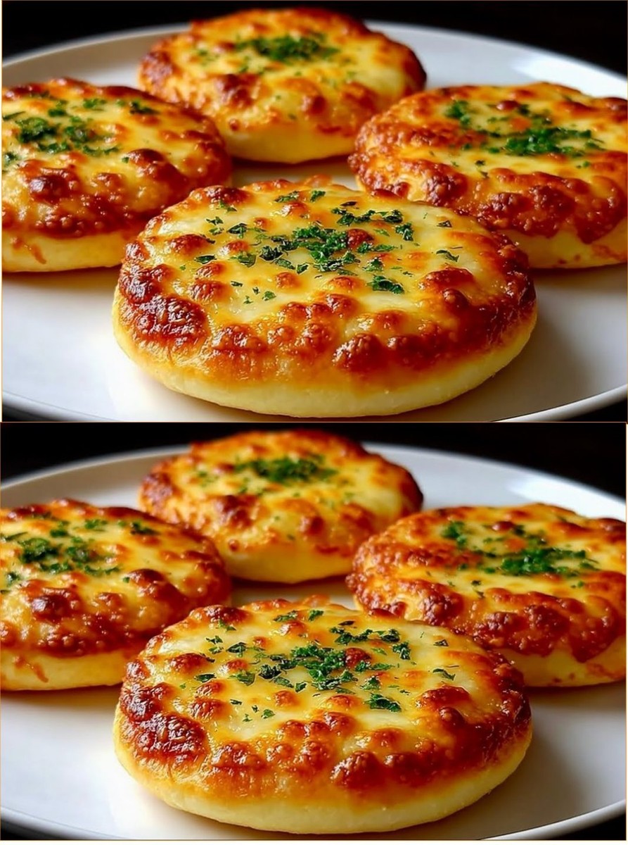 Мини пица со компир: Рецепт што ги освојува и децата и возрасните