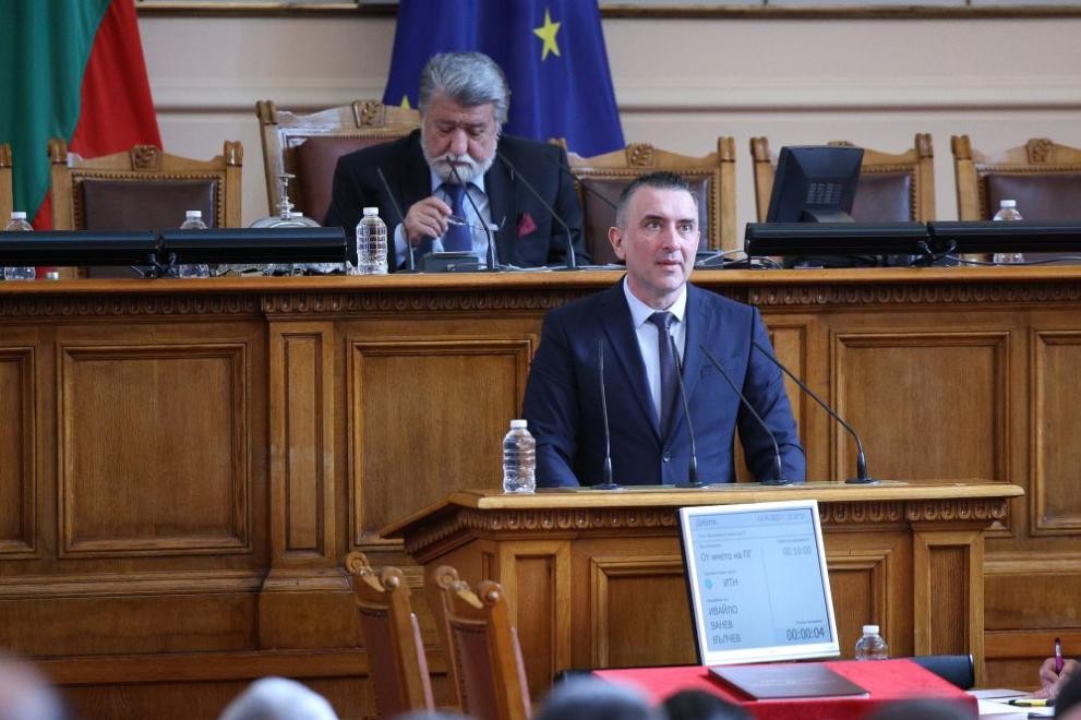 Бугарски европратеник го открива планот: Бугарија сака „да покаже мускули” против Македонија во ЕП