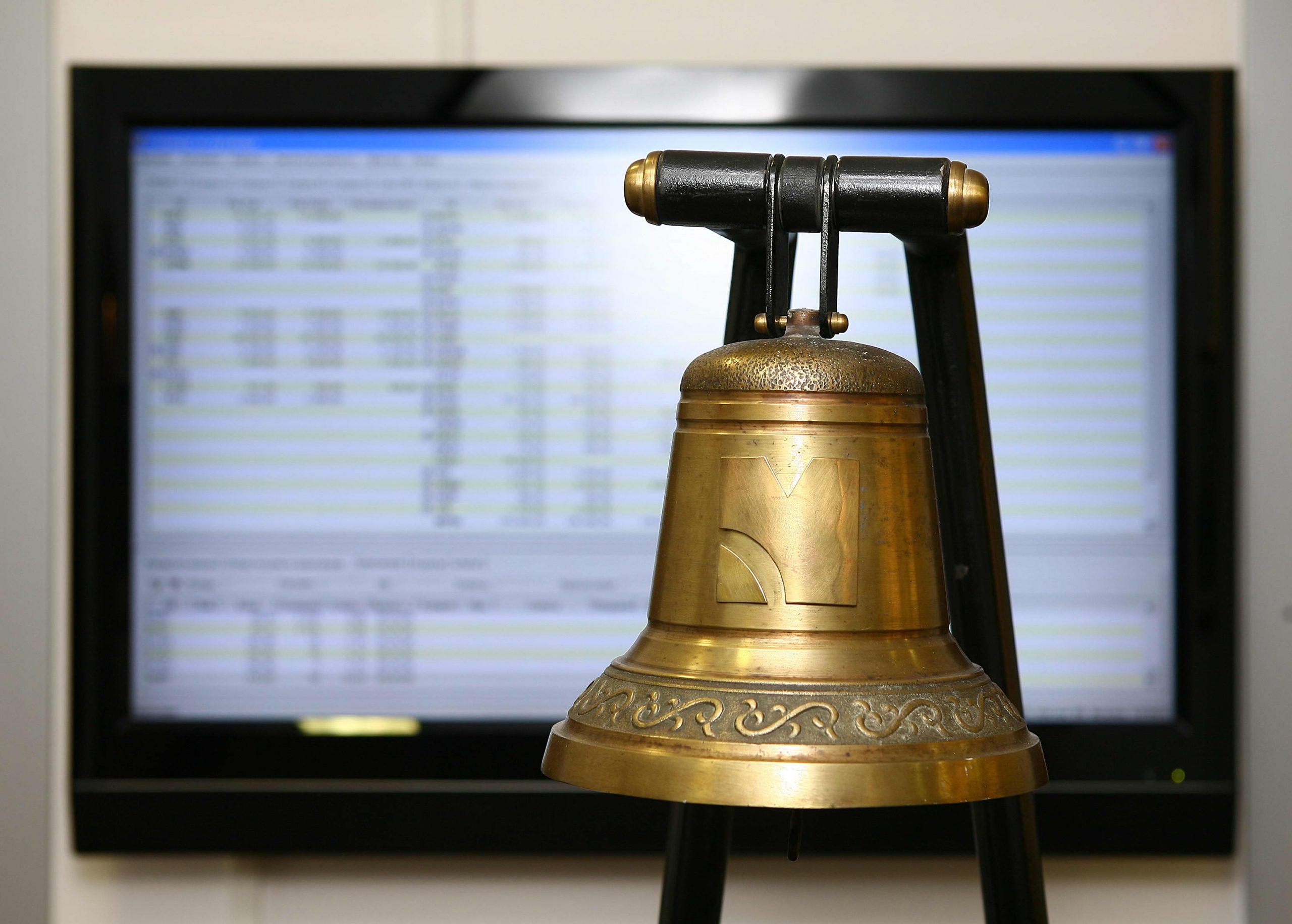 Две нови обврзници на Берзата – државата бара 19,4 милиони евра